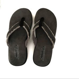 skechers relaxed fit memory foam slippers